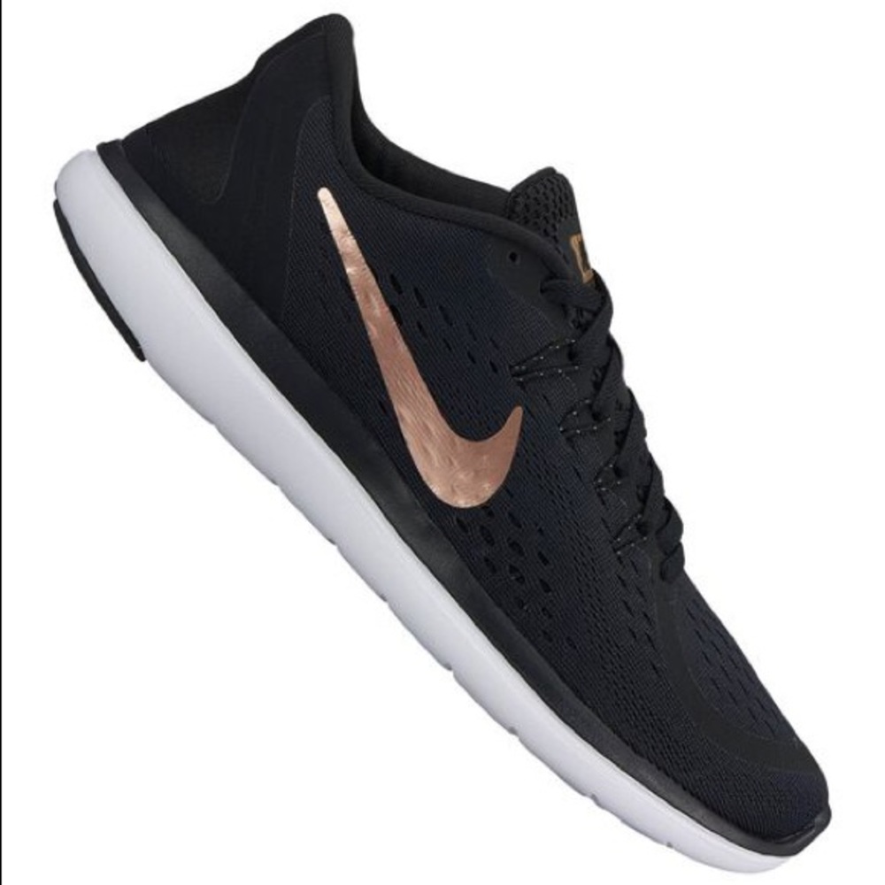 NIKE Size 6.5 Black Women’s Flex 2017 RN